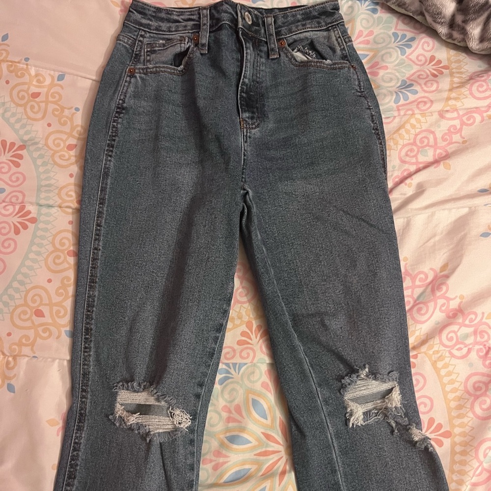 Arizona ripped knee mom jeans